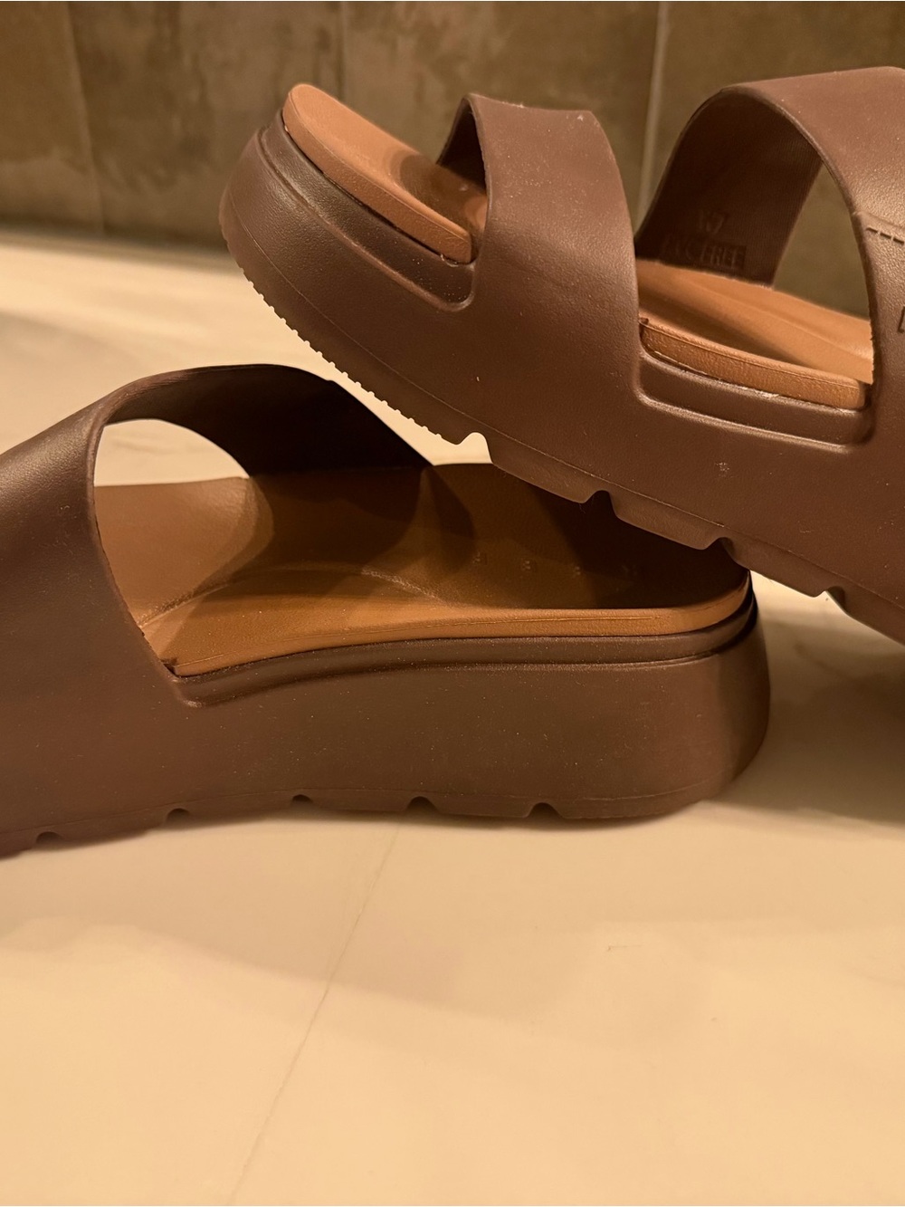 Reef Cali Solana Double-Strap Slide Sandals, Chocolate, W size 7 - Picture 6 of 6